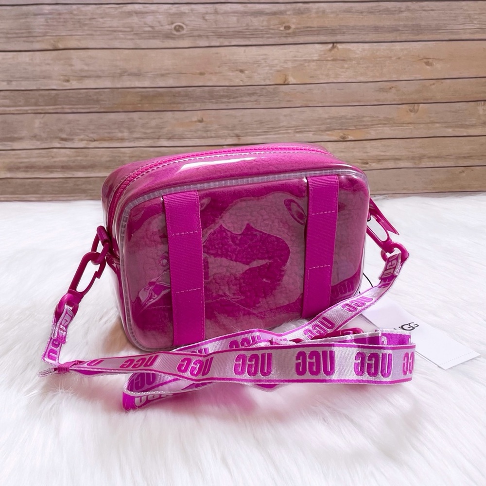 UGG Janey II Clear Dragonfruit - Picture 4 of 9